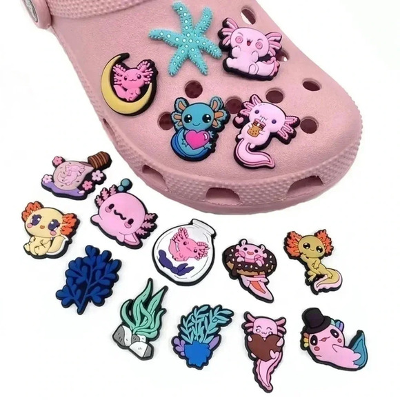Assorted Jibbitz Charms 16 Piece - Picture 1 of 3